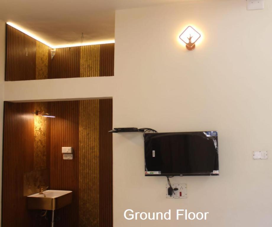 Olive Hills Yelagiri - Families Only - Full Duplex House - Yelagiri Villa Szoba fotó